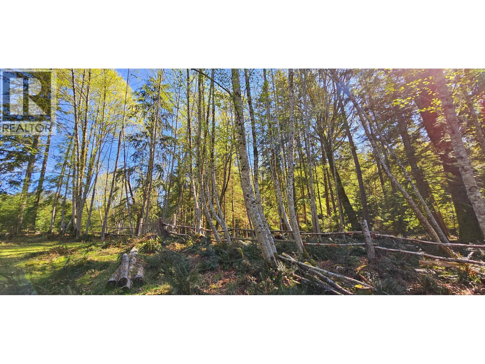 Lot 8 MOUNTAIN ROAD, Gambier Island