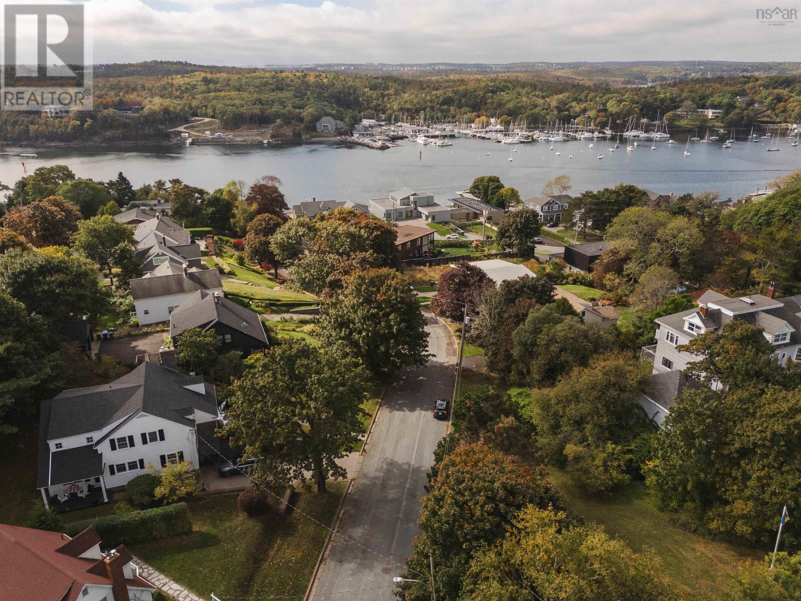 Property 33 of 48 of 5845 Inglewood Drive