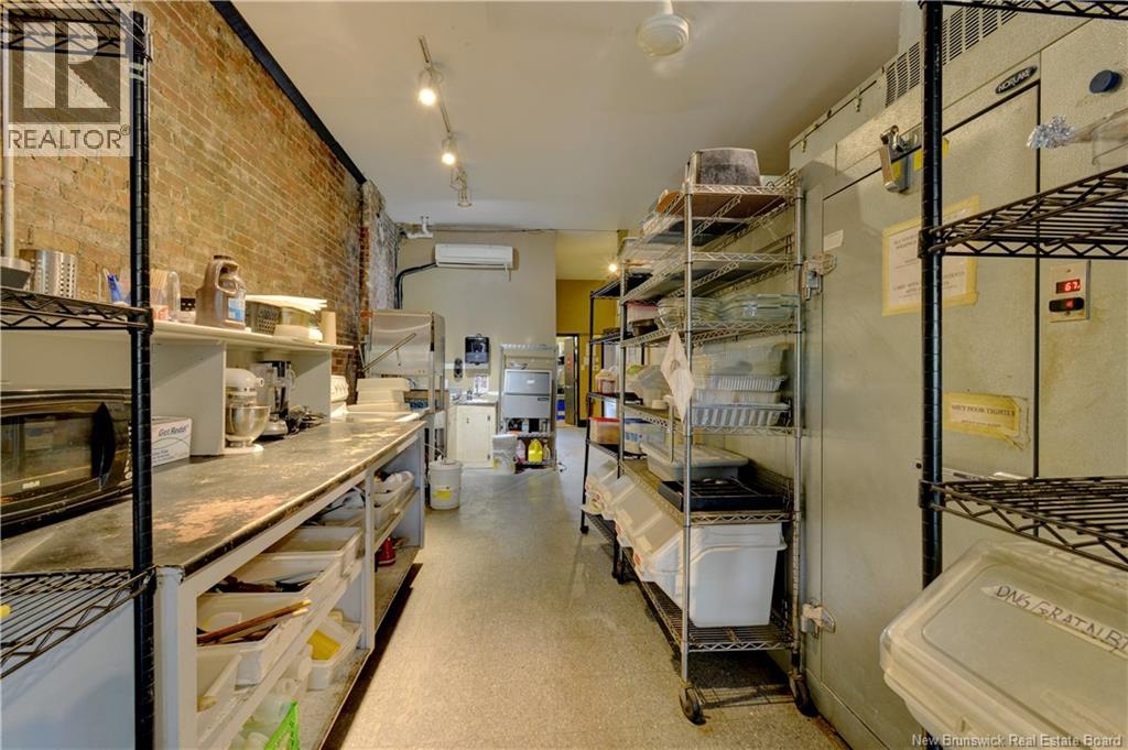 68 KING STREET - 11