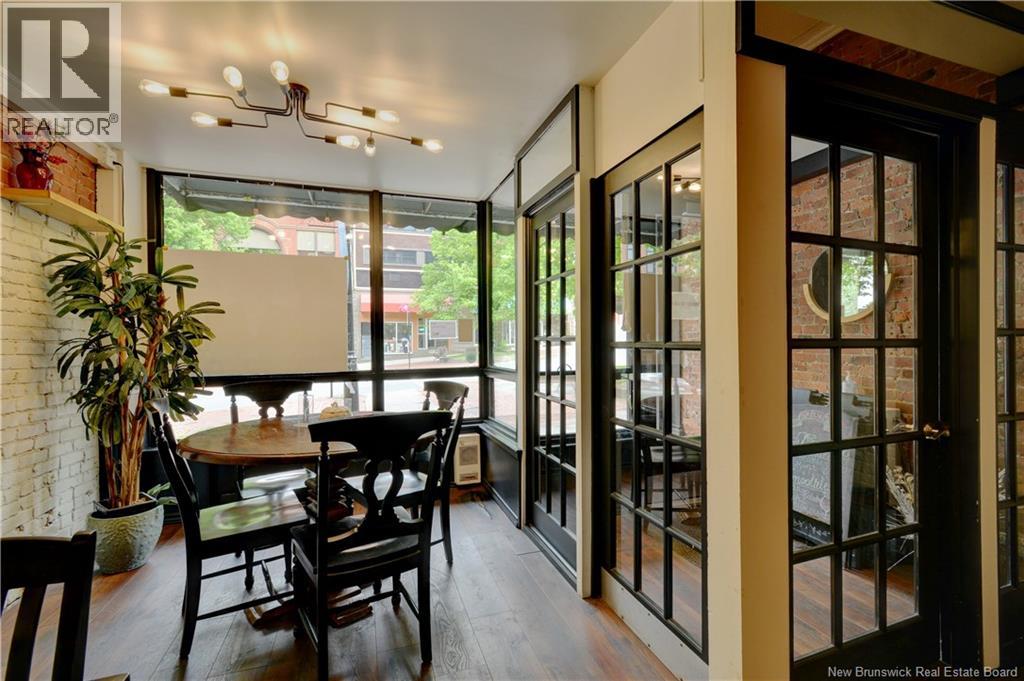 68 KING STREET - 6
