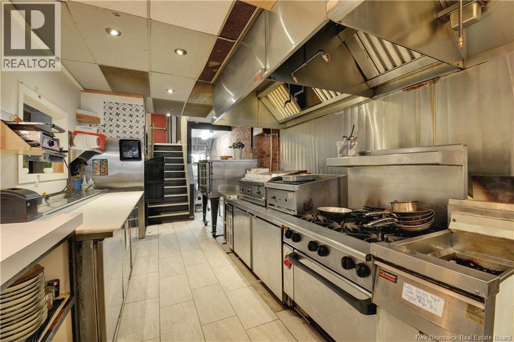 68 KING STREET - 8