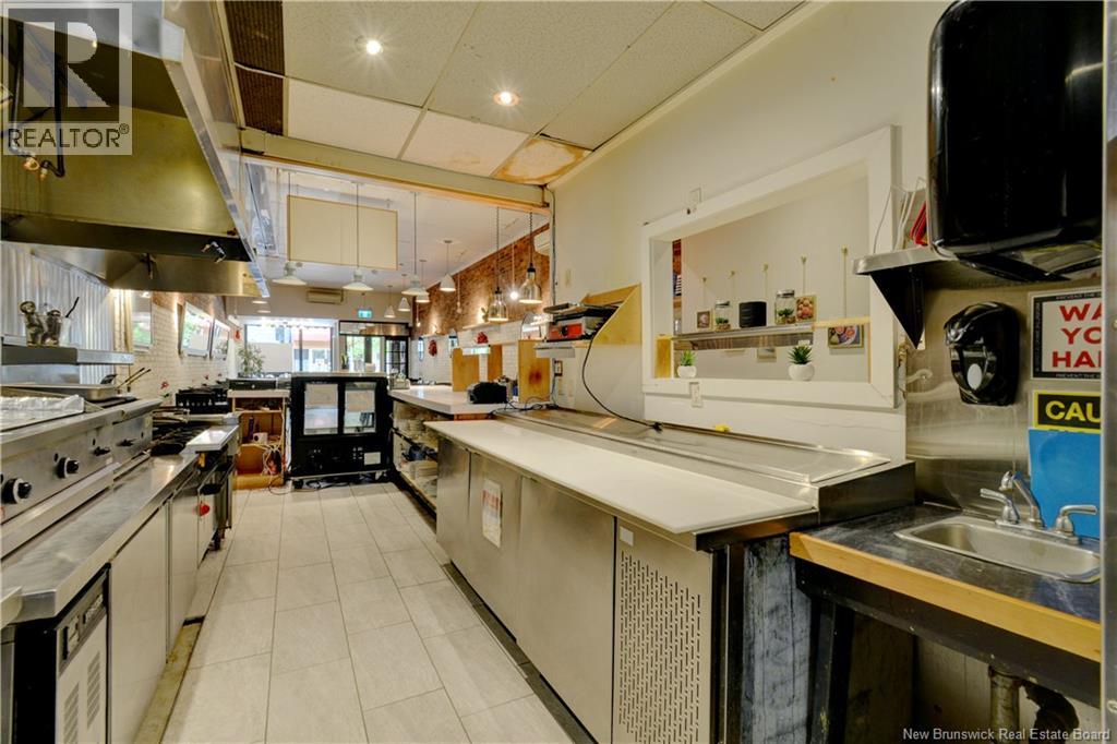 68 KING STREET - 9