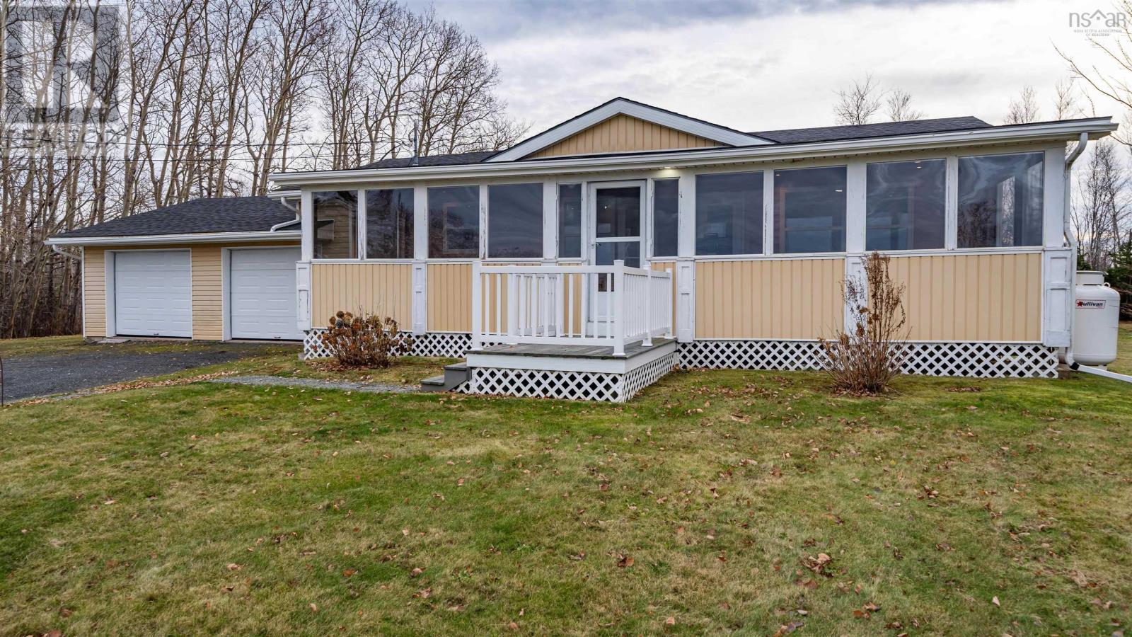 Property photo of 5918 Little Harbour Road