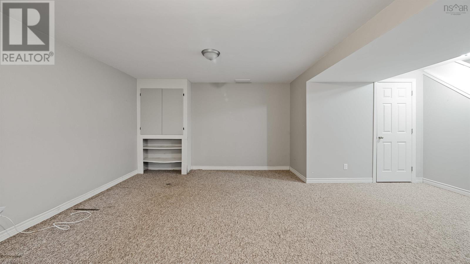 Property 27 of 43 of 5918 Little Harbour Road