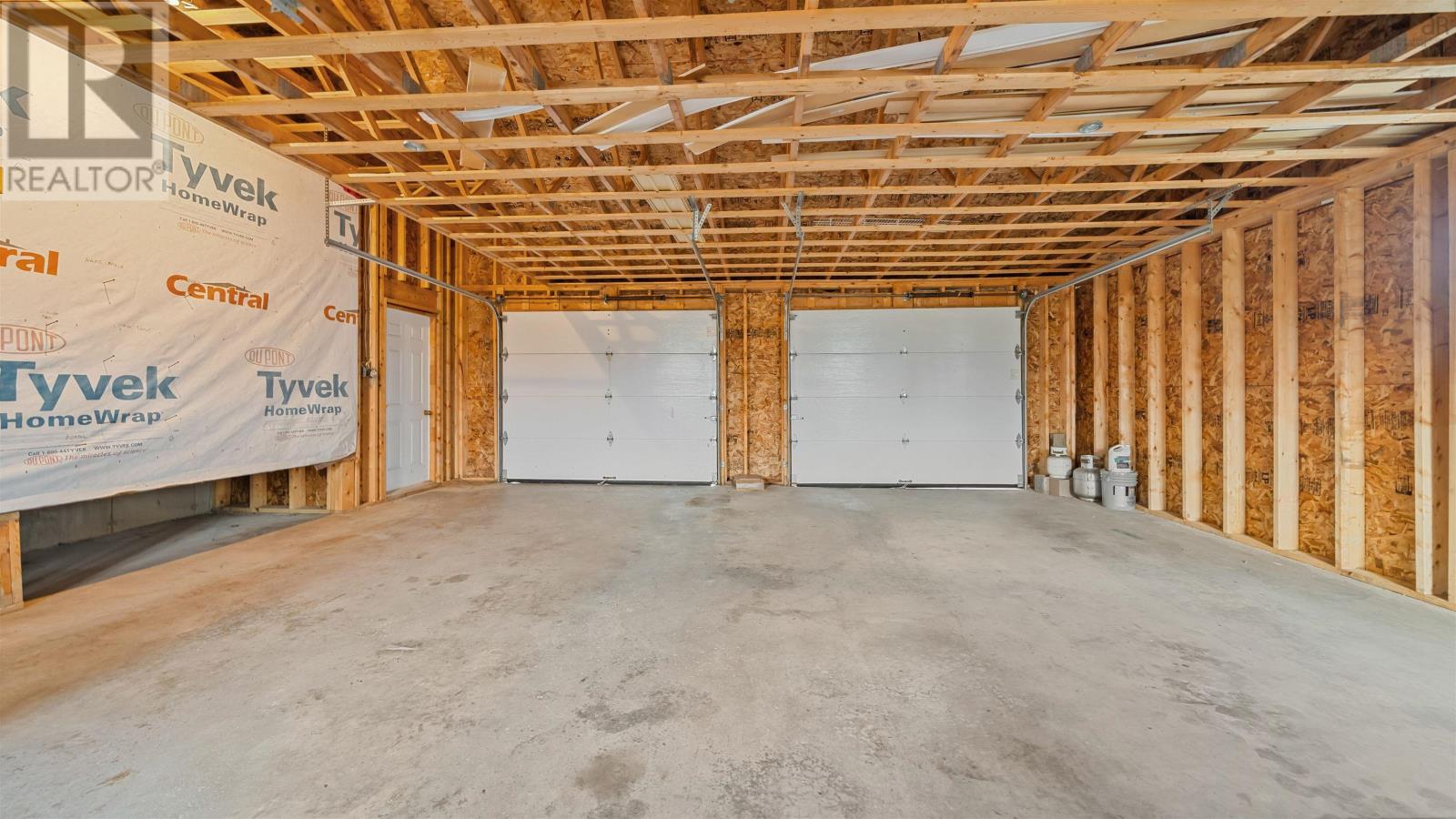 Property 33 of 43 of 5918 Little Harbour Road