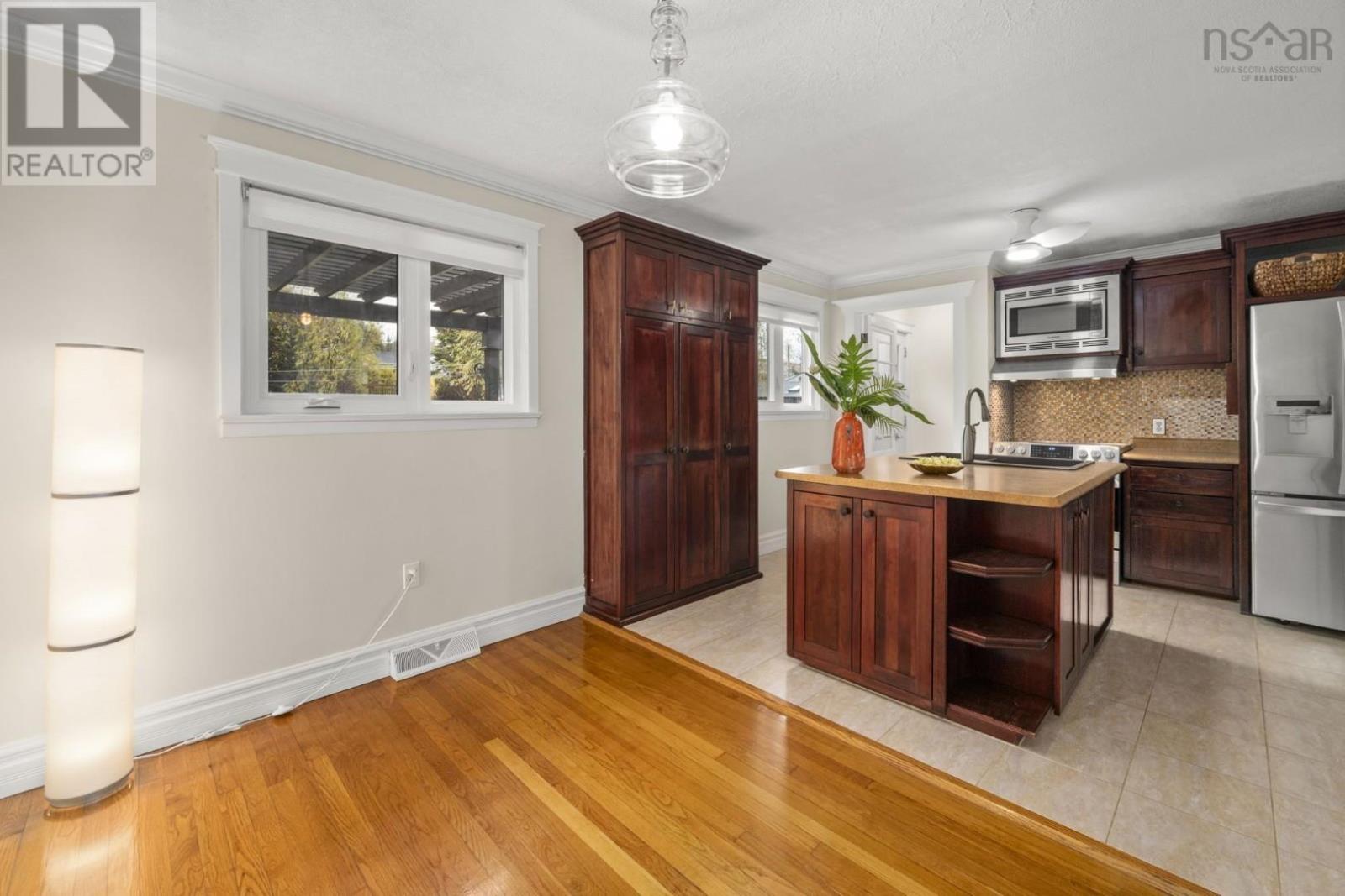 Property 13 of 51 of 27 Dartmoor Crescent