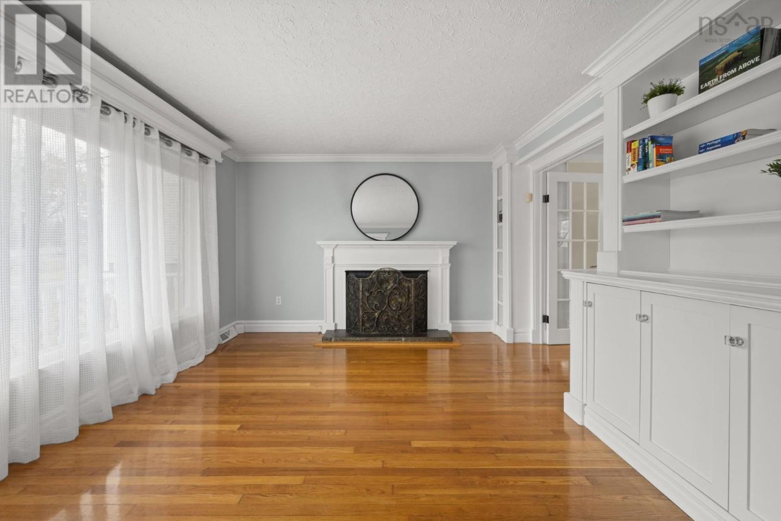 Property 8 of 51 of 27 Dartmoor Crescent