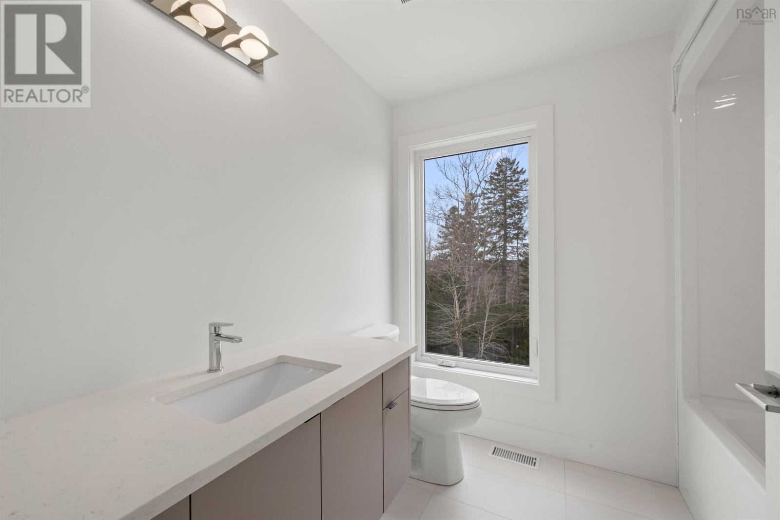 Property 8 of 39 of 11 Merion Court