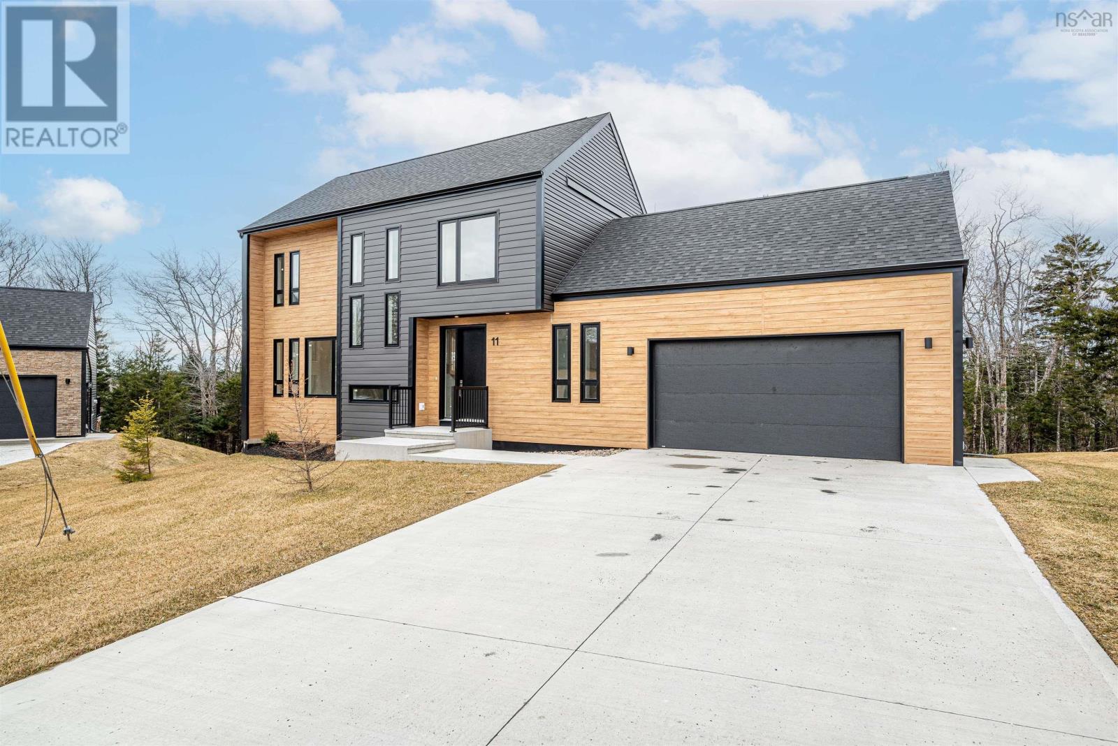 Property 33 of 39 of 11 Merion Court