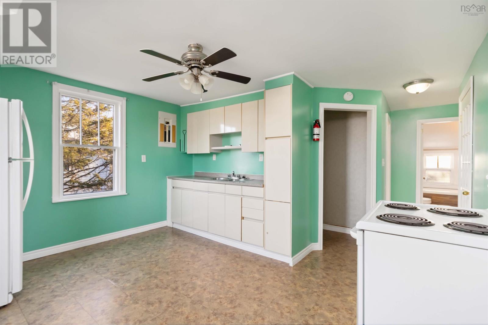 Property 29 of 47 of 1544 St Margarets Bay Road