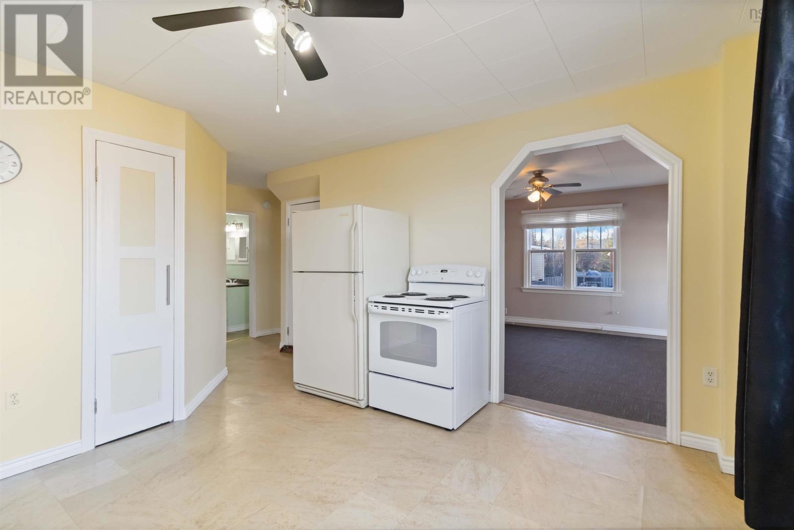 Property 13 of 47 of 1544 St Margarets Bay Road