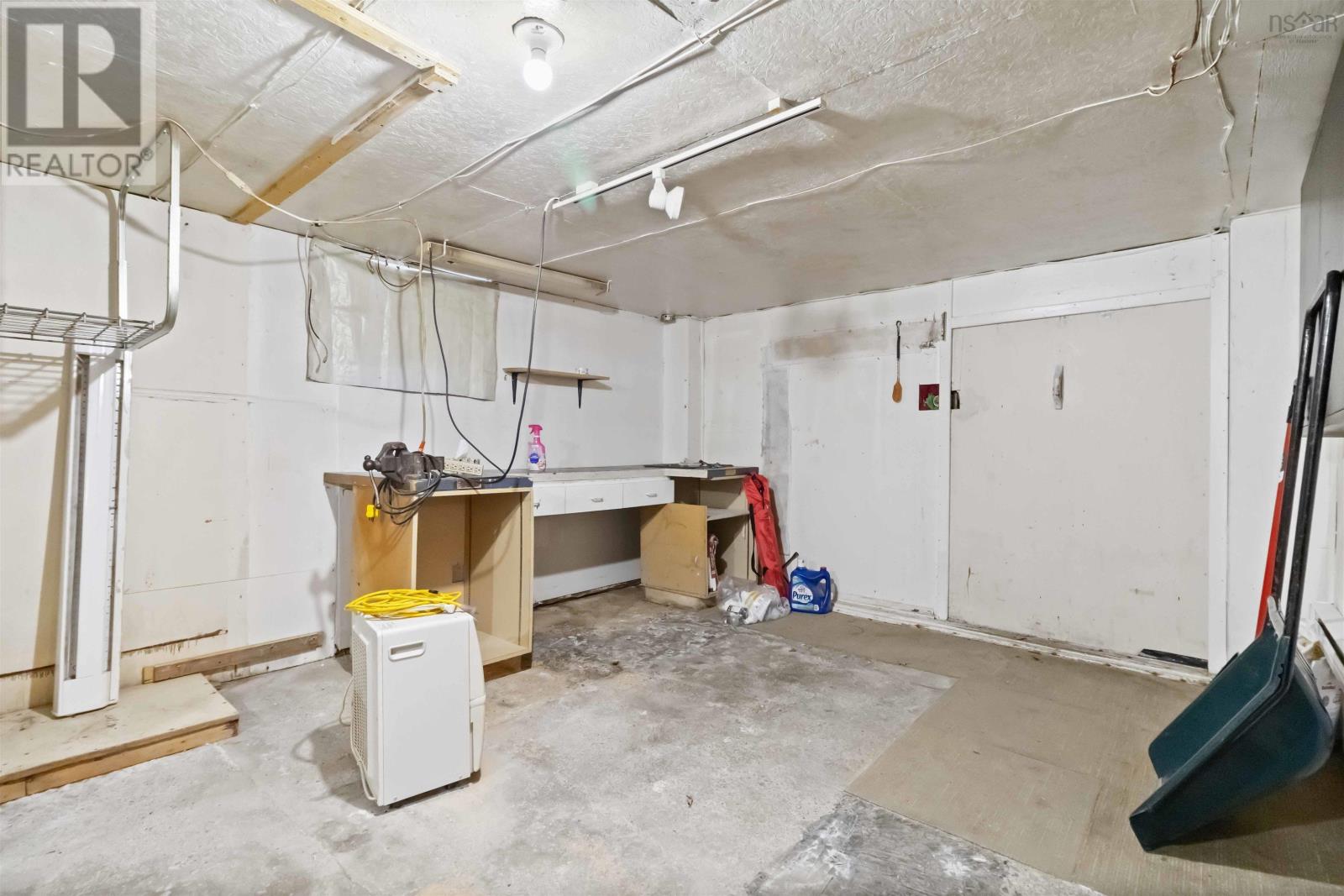 Property 26 of 47 of 1544 St Margarets Bay Road