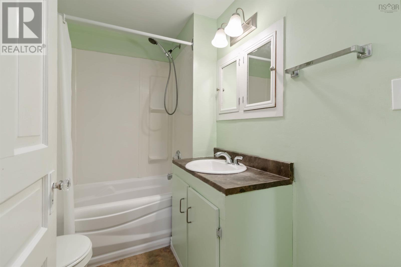 Property 22 of 47 of 1544 St Margarets Bay Road