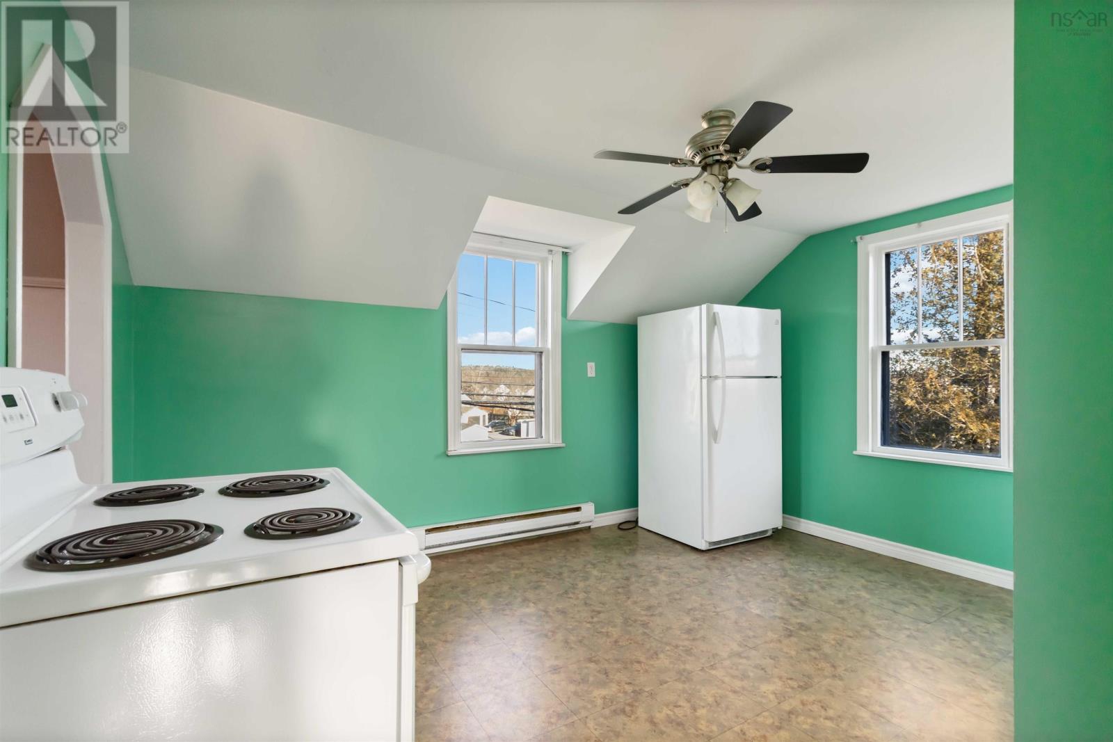 Property 28 of 47 of 1544 St Margarets Bay Road