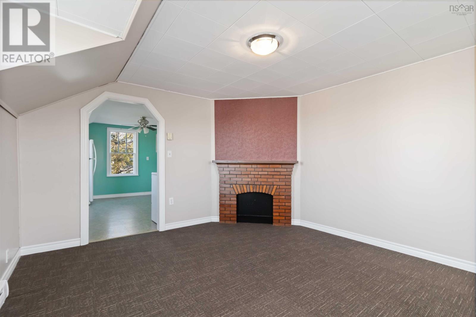 Property 33 of 47 of 1544 St Margarets Bay Road