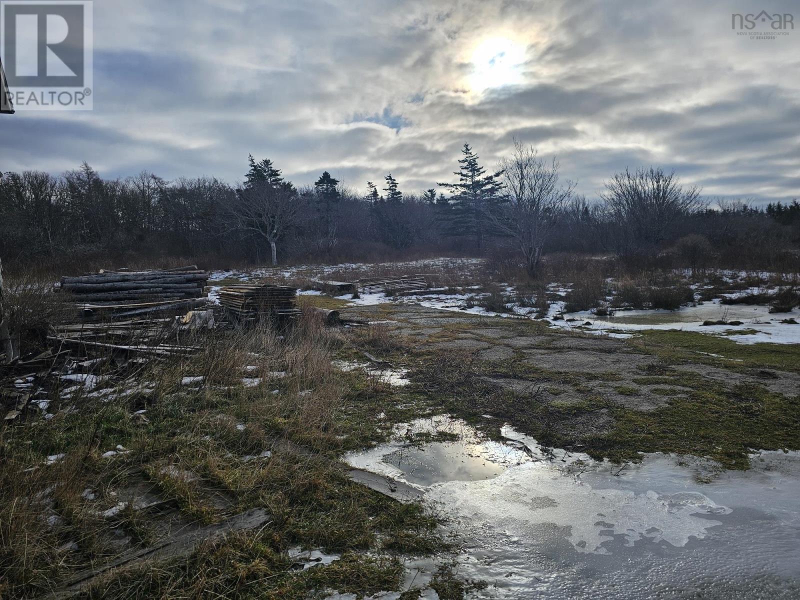 Property 7 of 13 of Highway 1