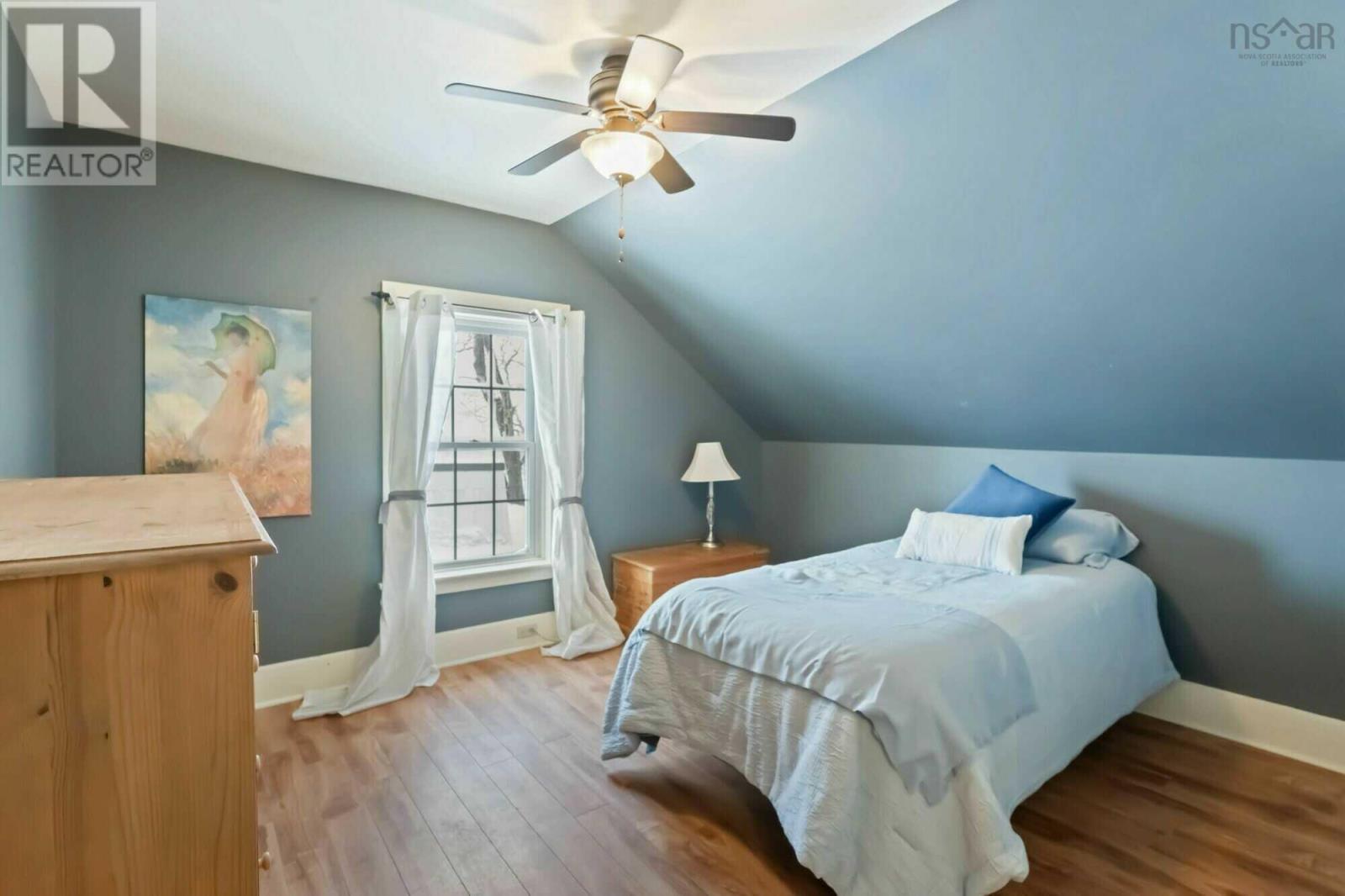 Property 13 of 22 of 792 Bligh Road