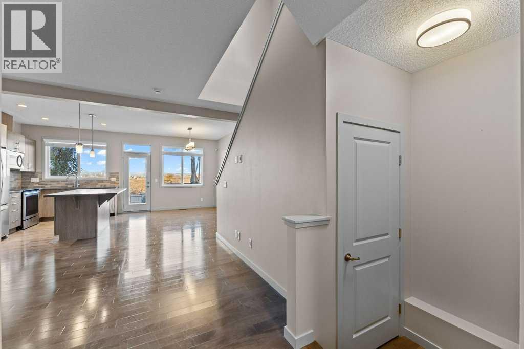 251 Sunrise View, Cochrane