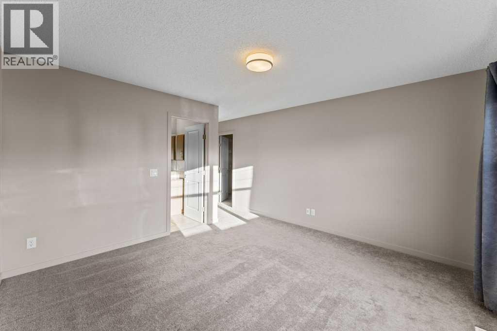 251 Sunrise View, Cochrane