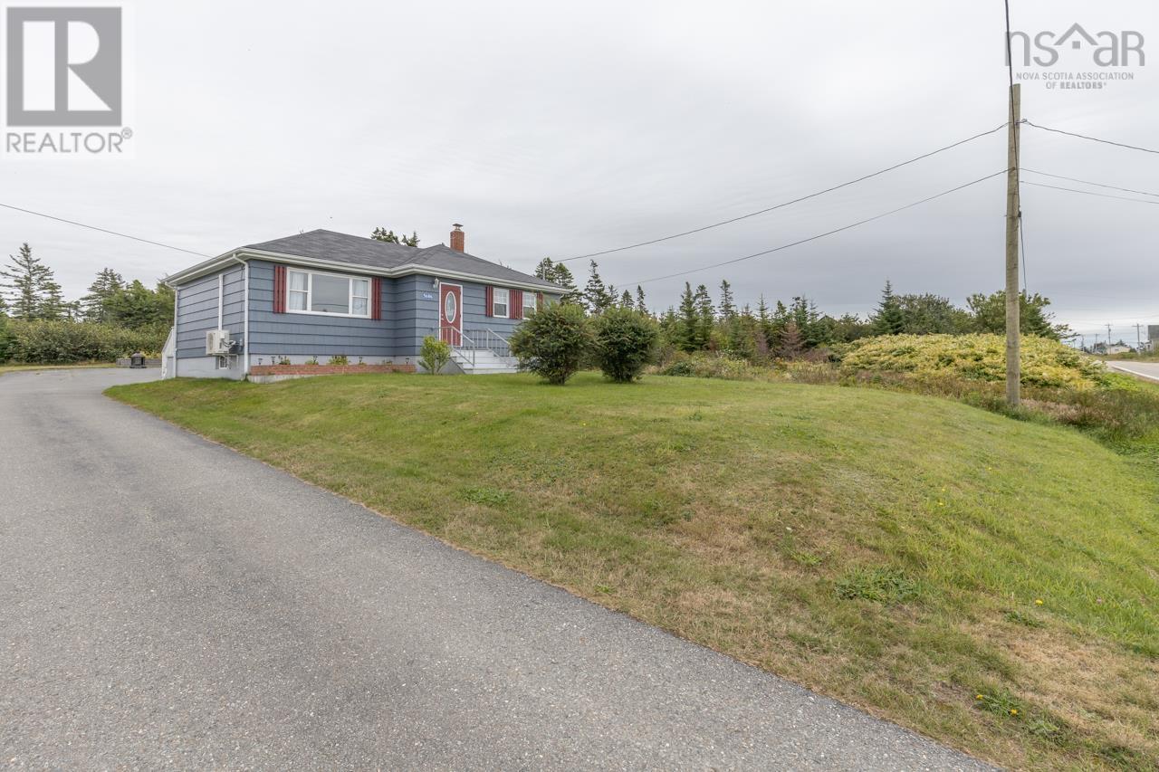 Property 13 of 40 of 5686 Highway 1