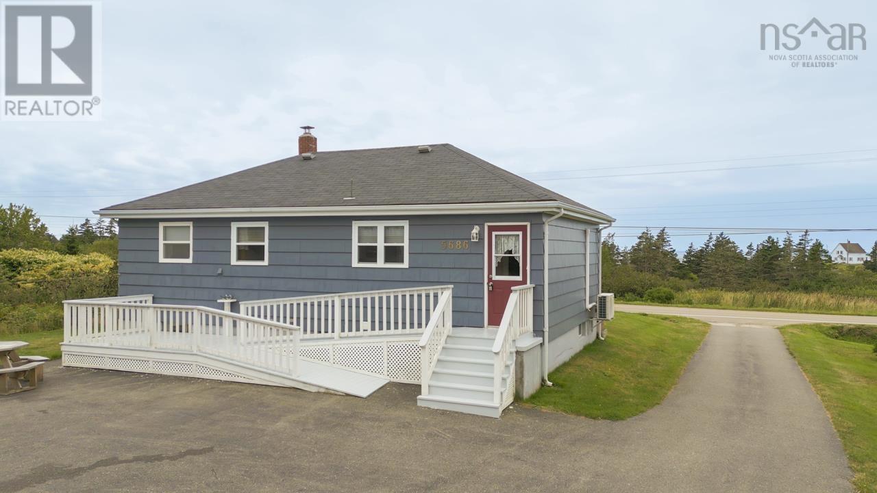 Property 3 of 40 of 5686 Highway 1