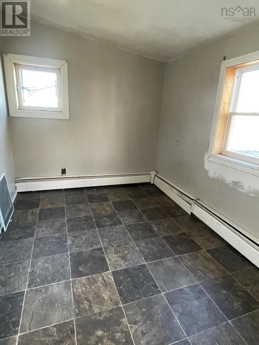 Property 16 of 16 of 15325 Cabot Trail