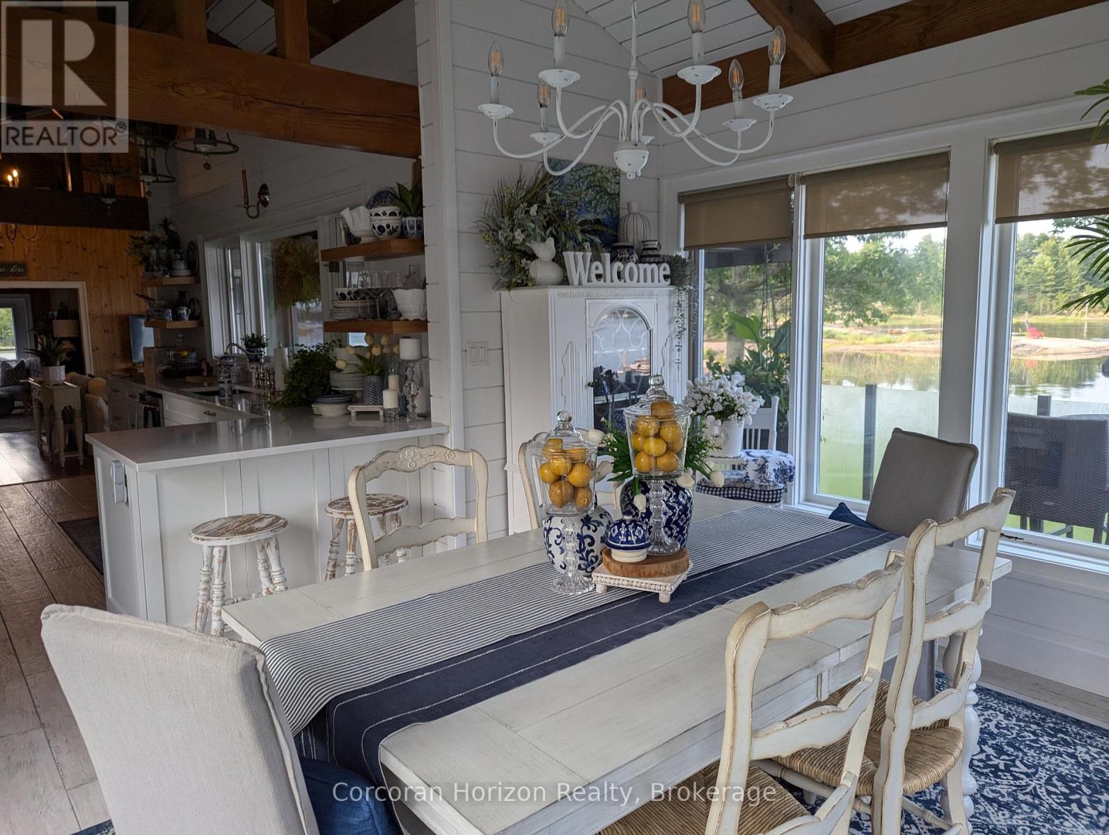 4476 ISLAND 1040/LITTLE BEAUSOLEIL ISLAND - 5