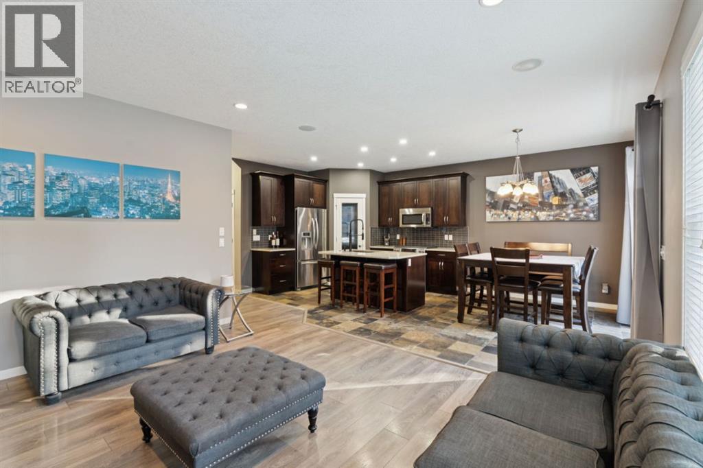 453 River Heights Drive, Cochrane