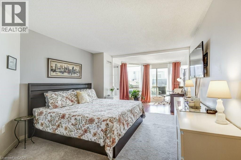 #706 1201 NORTH SHORE BOULEVARD E - 23