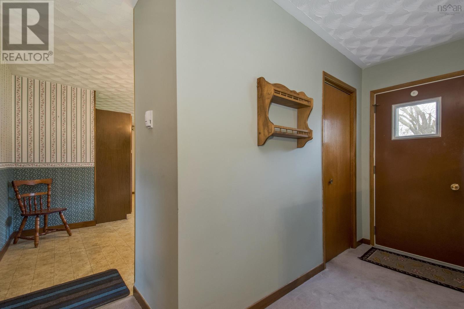 Property 18 of 49 of 683 Main Street