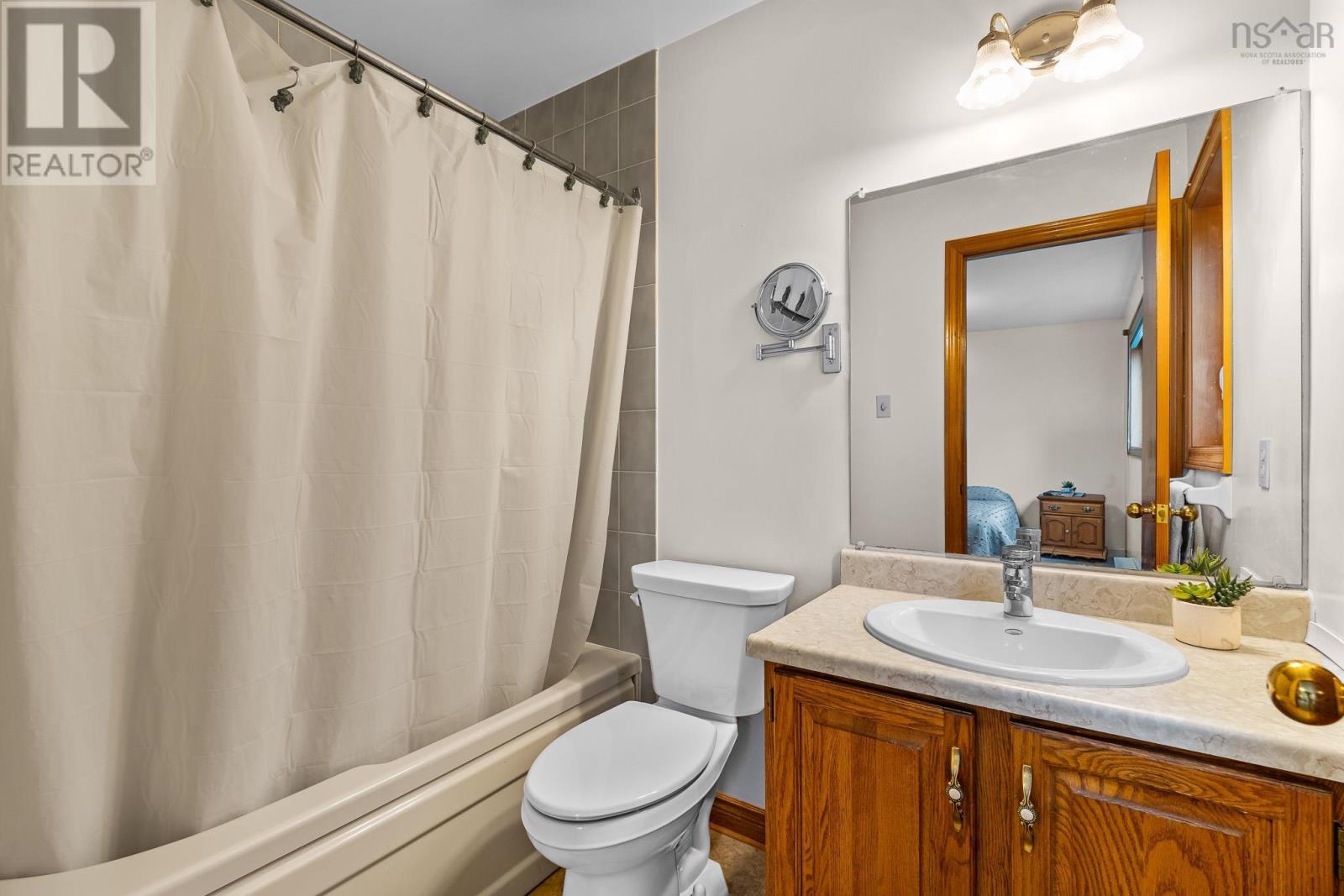 Property 35 of 50 of 12 Amberwood Court