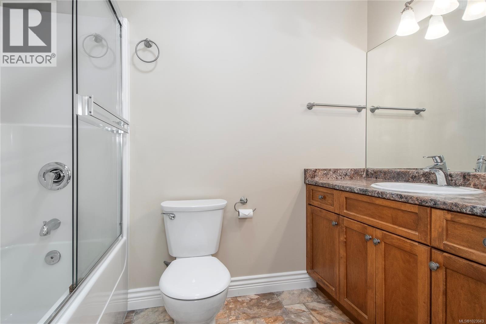 63 2006 Sierra Dr, Campbell River