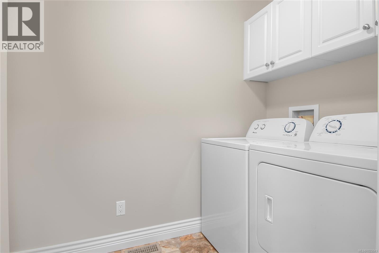 63 2006 Sierra Dr, Campbell River