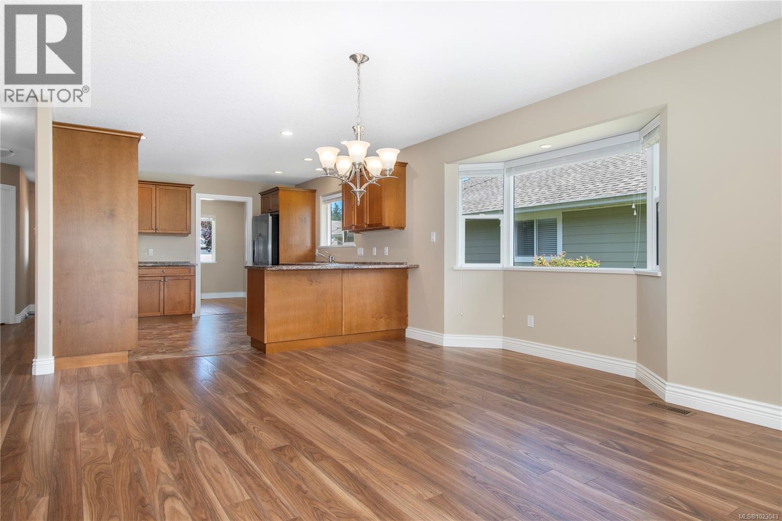 63 2006 Sierra Dr, Campbell River