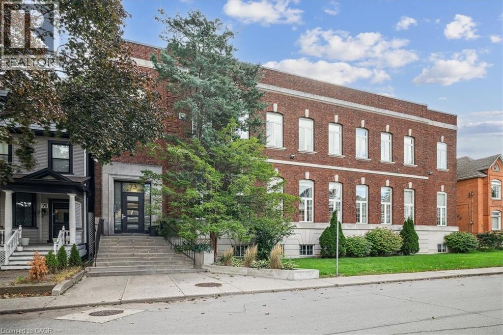 #1B 73 GARFIELD AVENUE S - 1