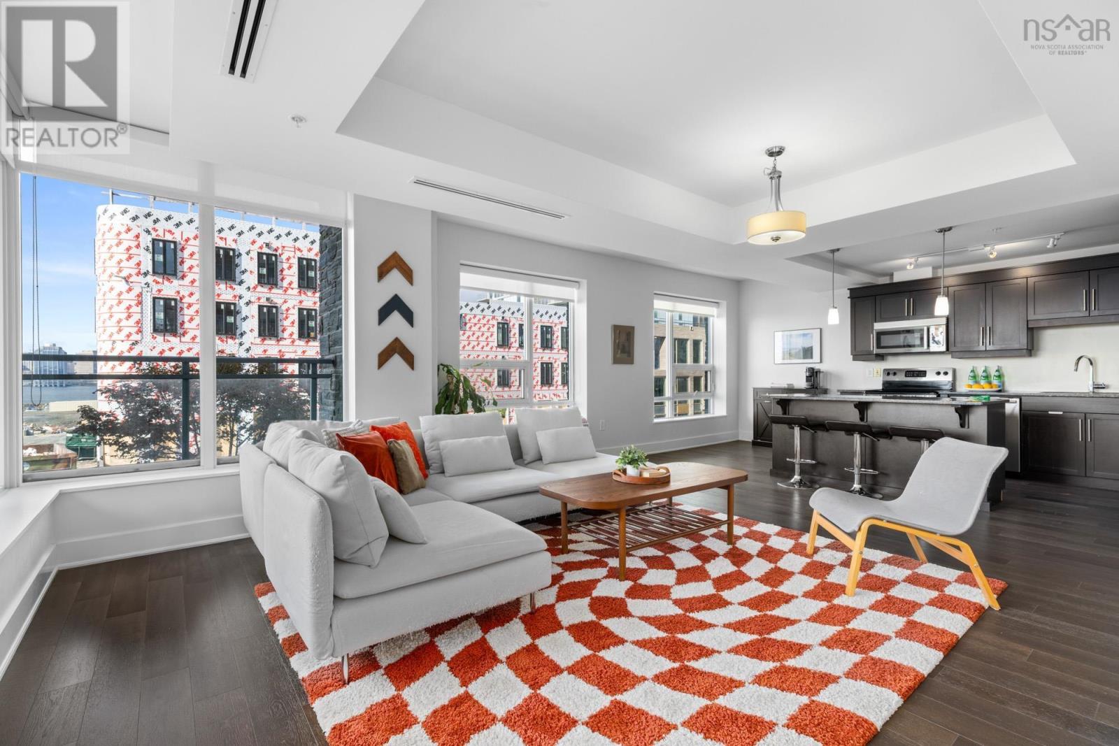 Property 8 of 47 of 205 31 Kings Wharf Place