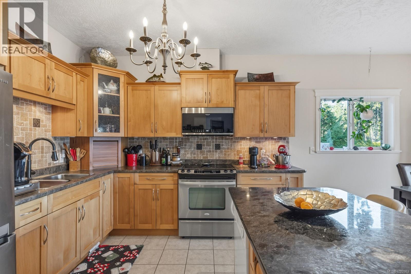 1781 Thurber Rd, Comox