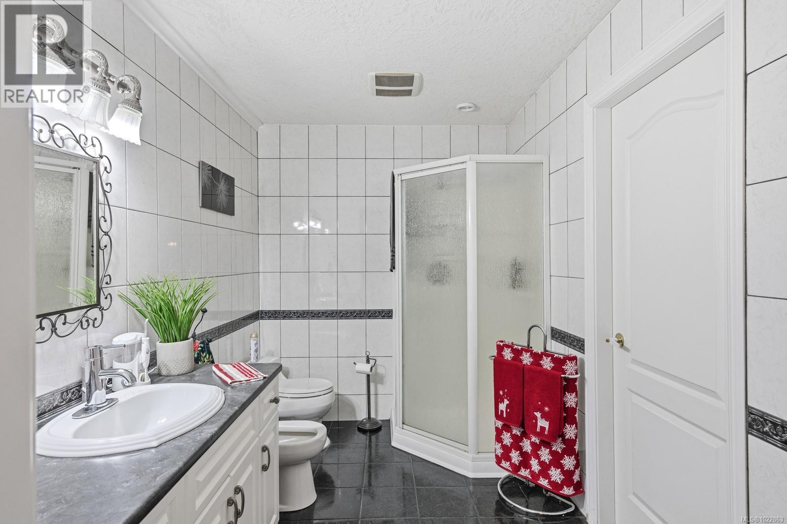 1781 Thurber Rd, Comox