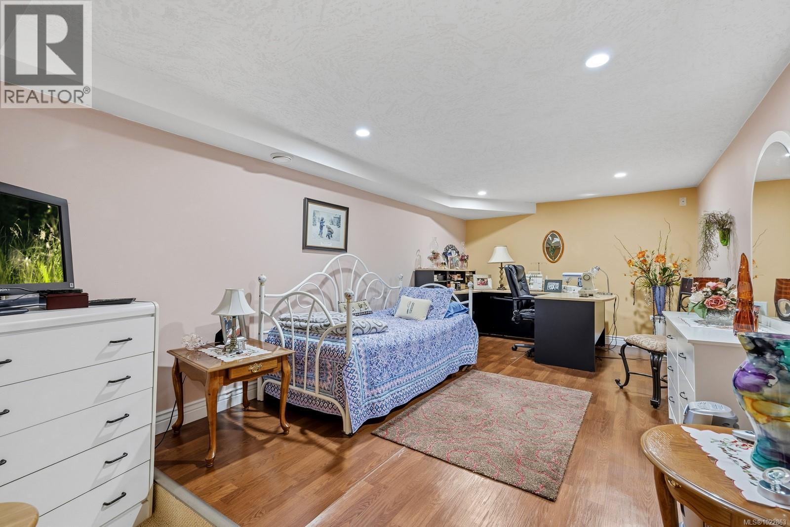 1781 Thurber Rd, Comox