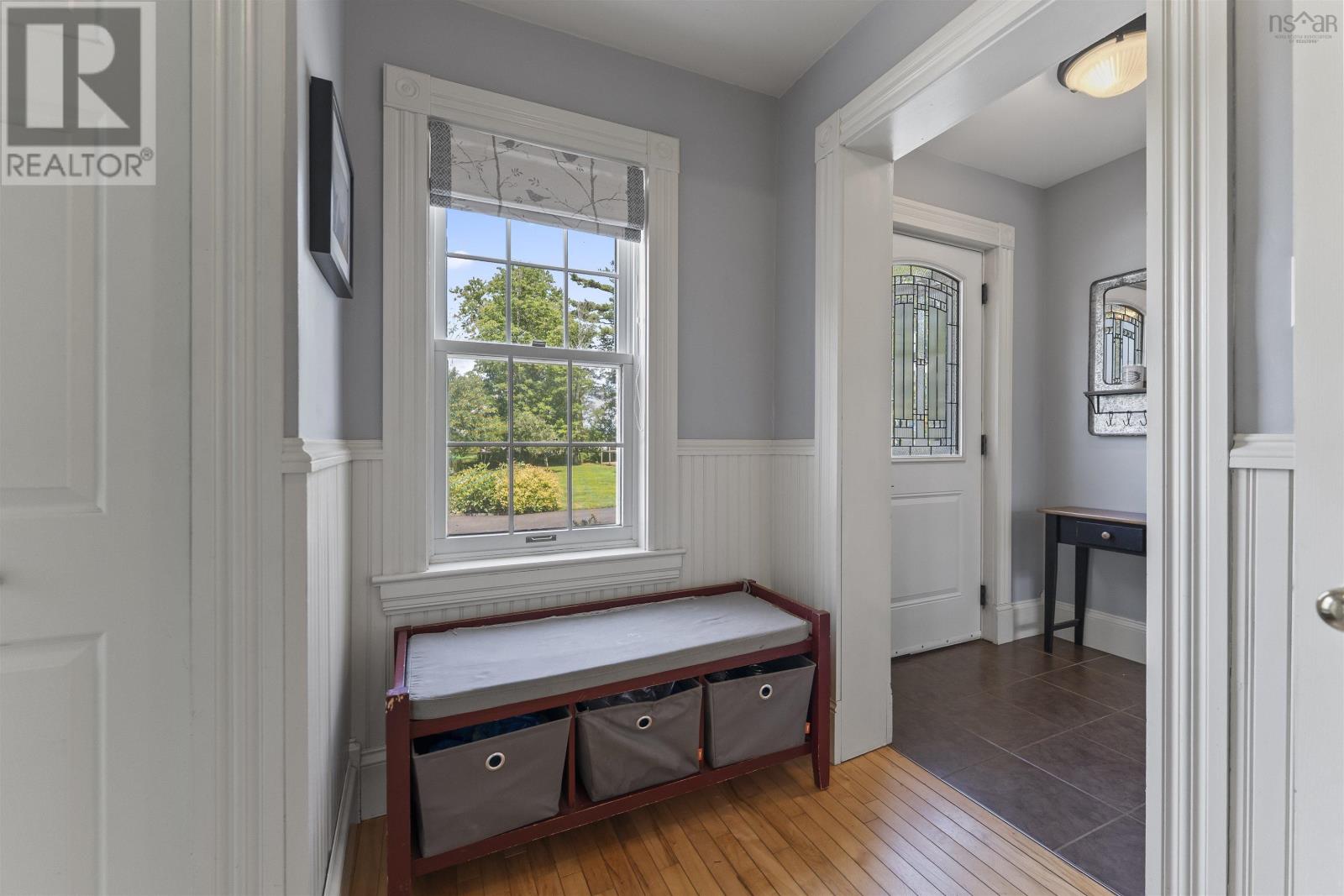 Property 22 of 48 of 2141 Highway 2