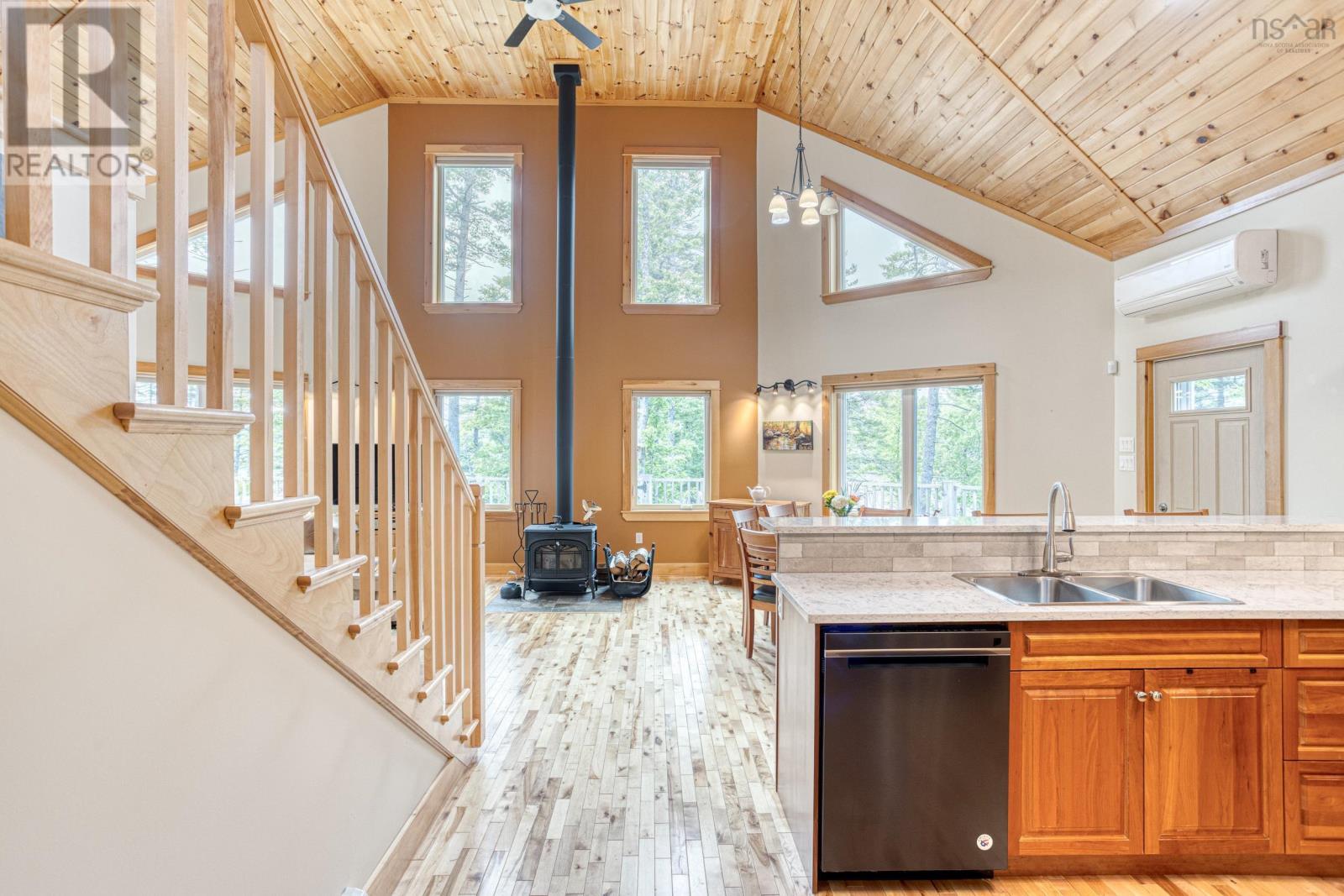 Property 18 of 40 of 33 Eastern Point Lane