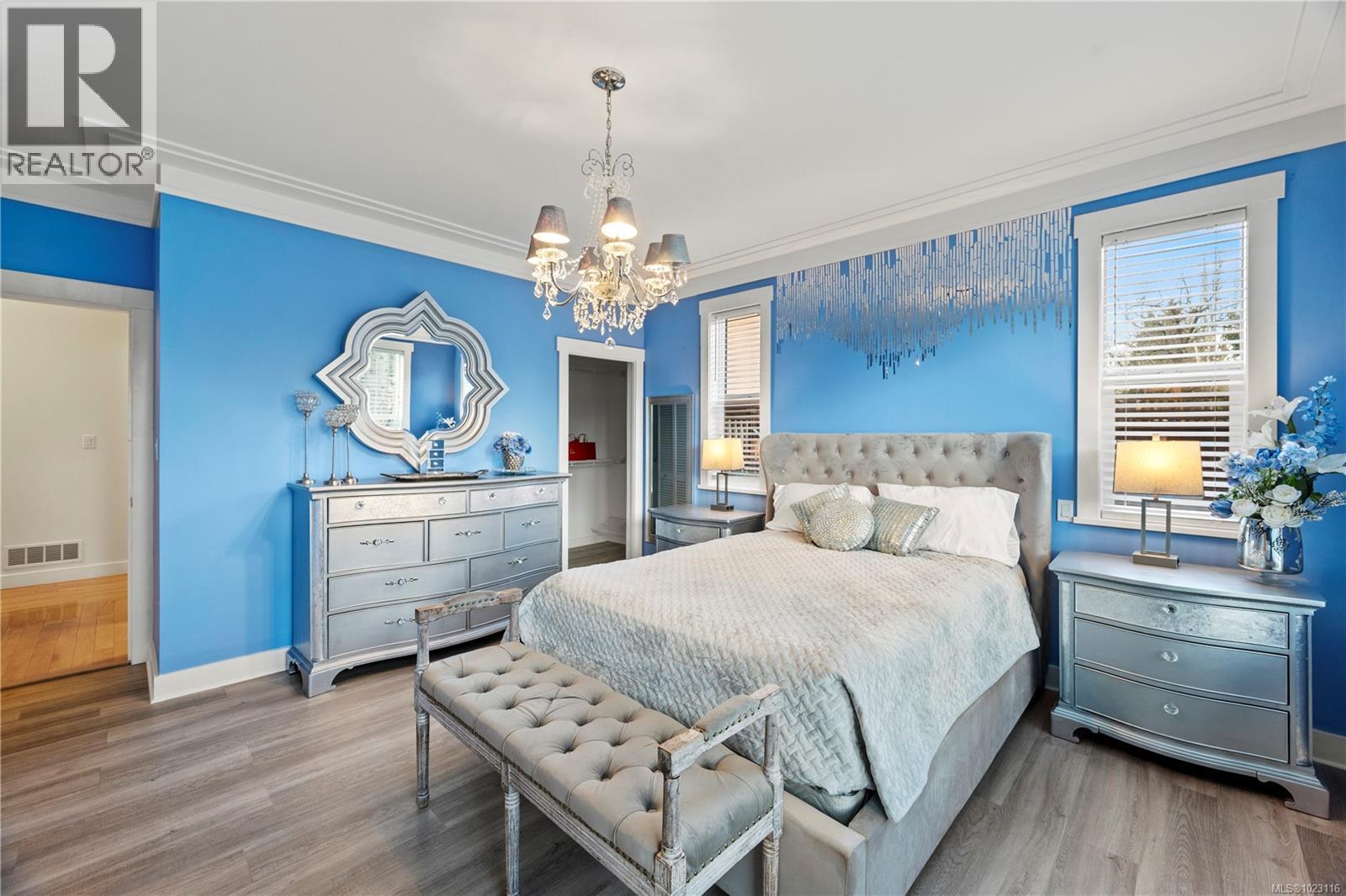  4937 Eagle View Lane, Saanich