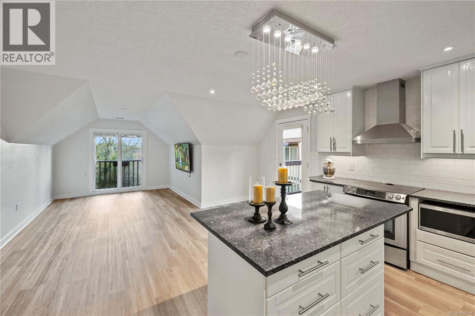  4937 Eagle View Lane, Saanich