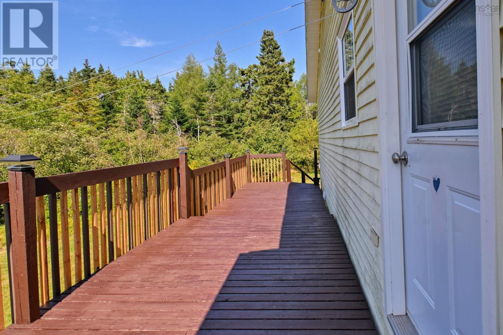 Property 41 of 50 of 1049 Evanston Road