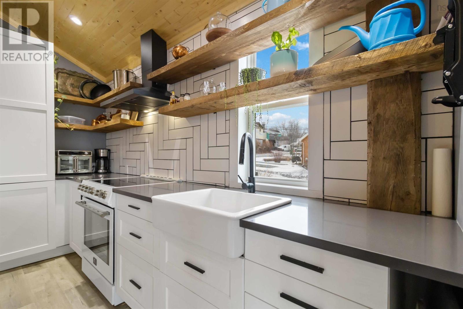 Property 27 of 46 of 26 Beaver Bank Cross Road