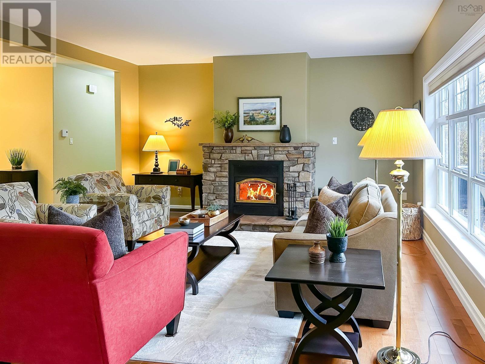 Property 9 of 49 of 93 MacDonald Park Road