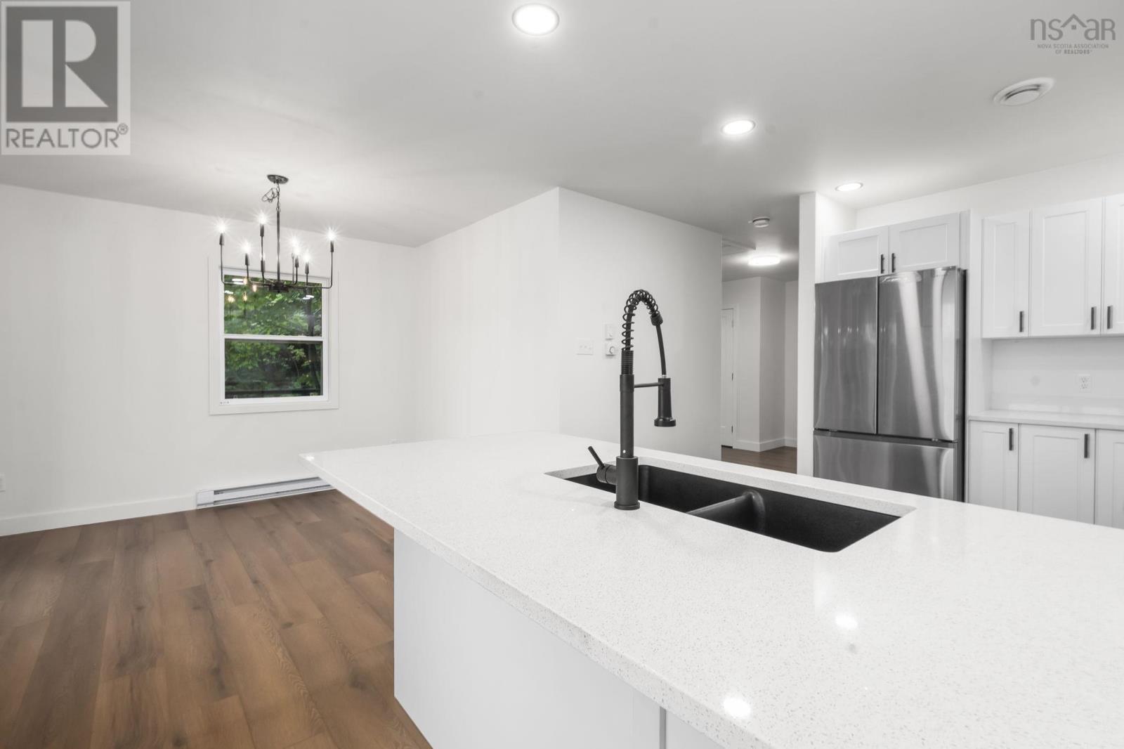 Property 36 of 49 of 2766 Highway 2