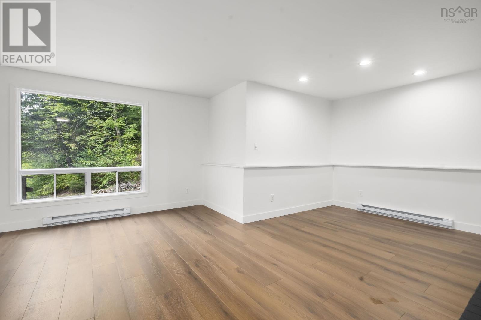 Property 16 of 49 of 2766 Highway 2