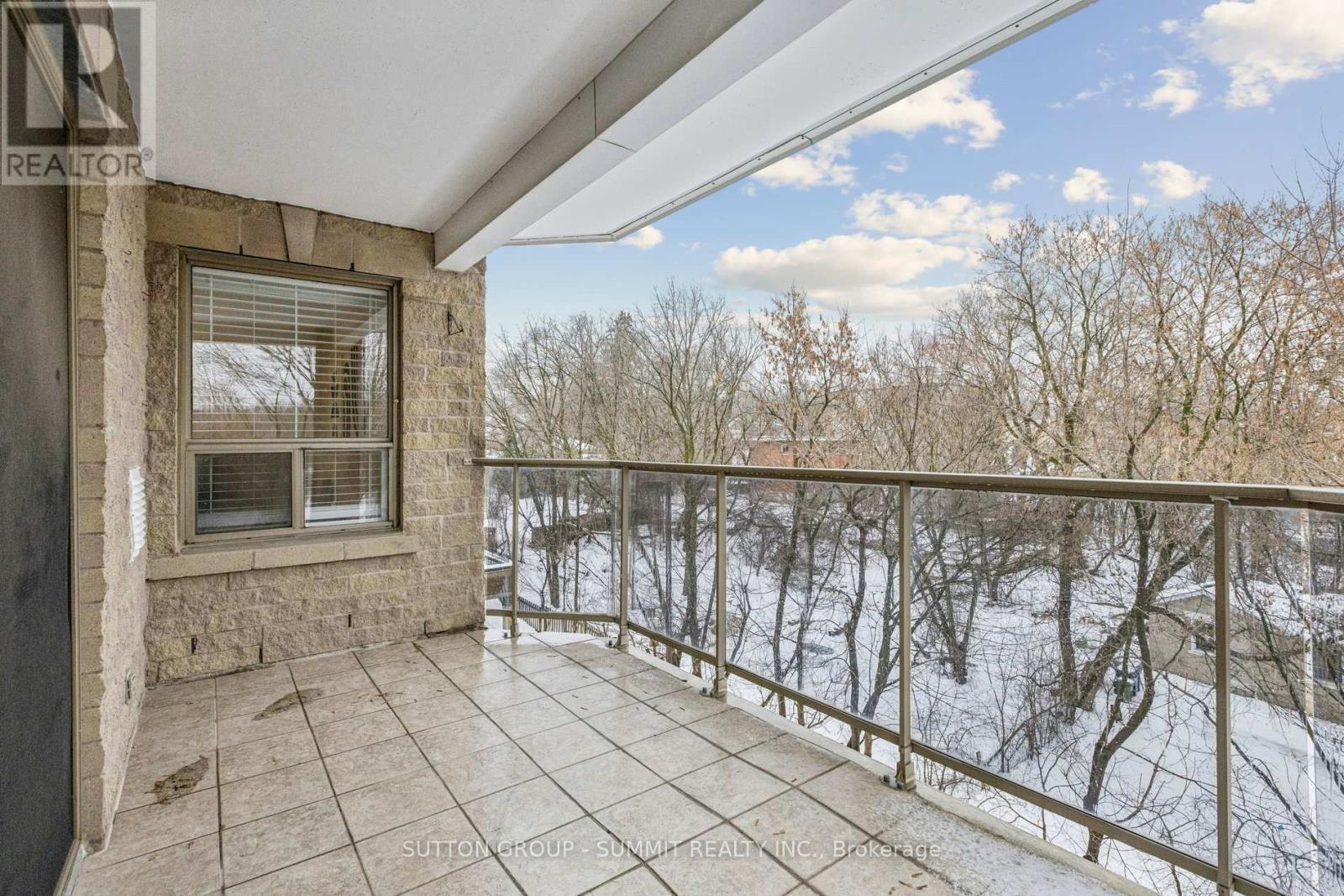 401 – 281 BRISTOL STREET, Guelph (Junction/Onward Willow), Ontario