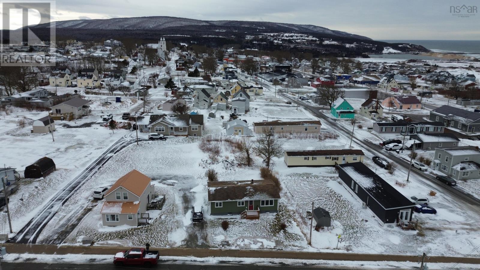 Property 10 of 24 of 36 Veterans Memorial Court